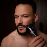 Aparat de Tuns Flero® 14în1 Profesional, Trimmer și Shaver, IPX7, Lame Inox, LCD, Autonomie 4h – Negru-Gri - imagine 11